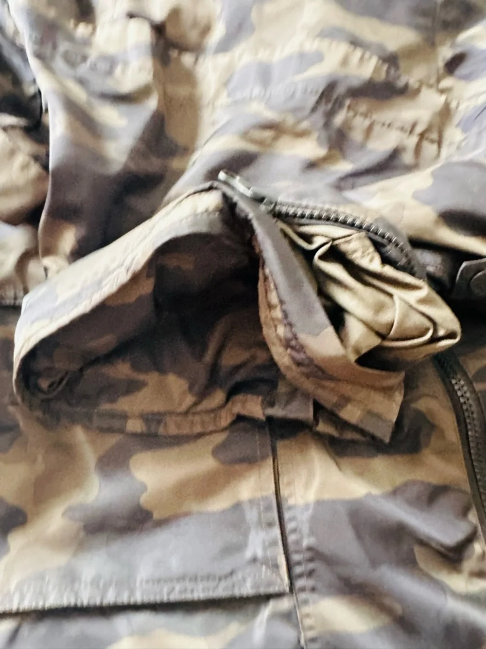 Blanc Noir Mastermind WaterResistant Camo Utility Jacket NWOT Womens Large 10/12 - Picture 9 of 13